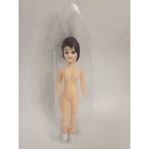 VTG Darice Girl Doll Brown Hair O/S Blue Eyes Heavy Make Up NIP No Tag Or Stand